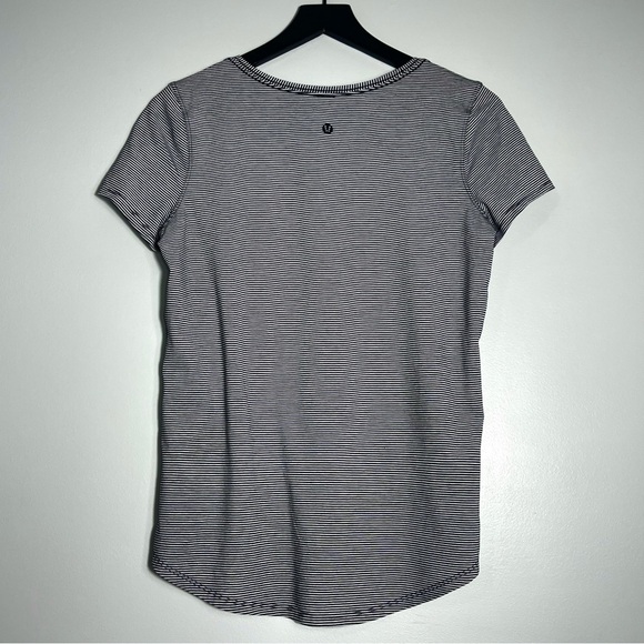 LULULEMON Womens Short Sleeve Shirt Black White Stripe Ck. Measurements for Size - Picture 2 of 5